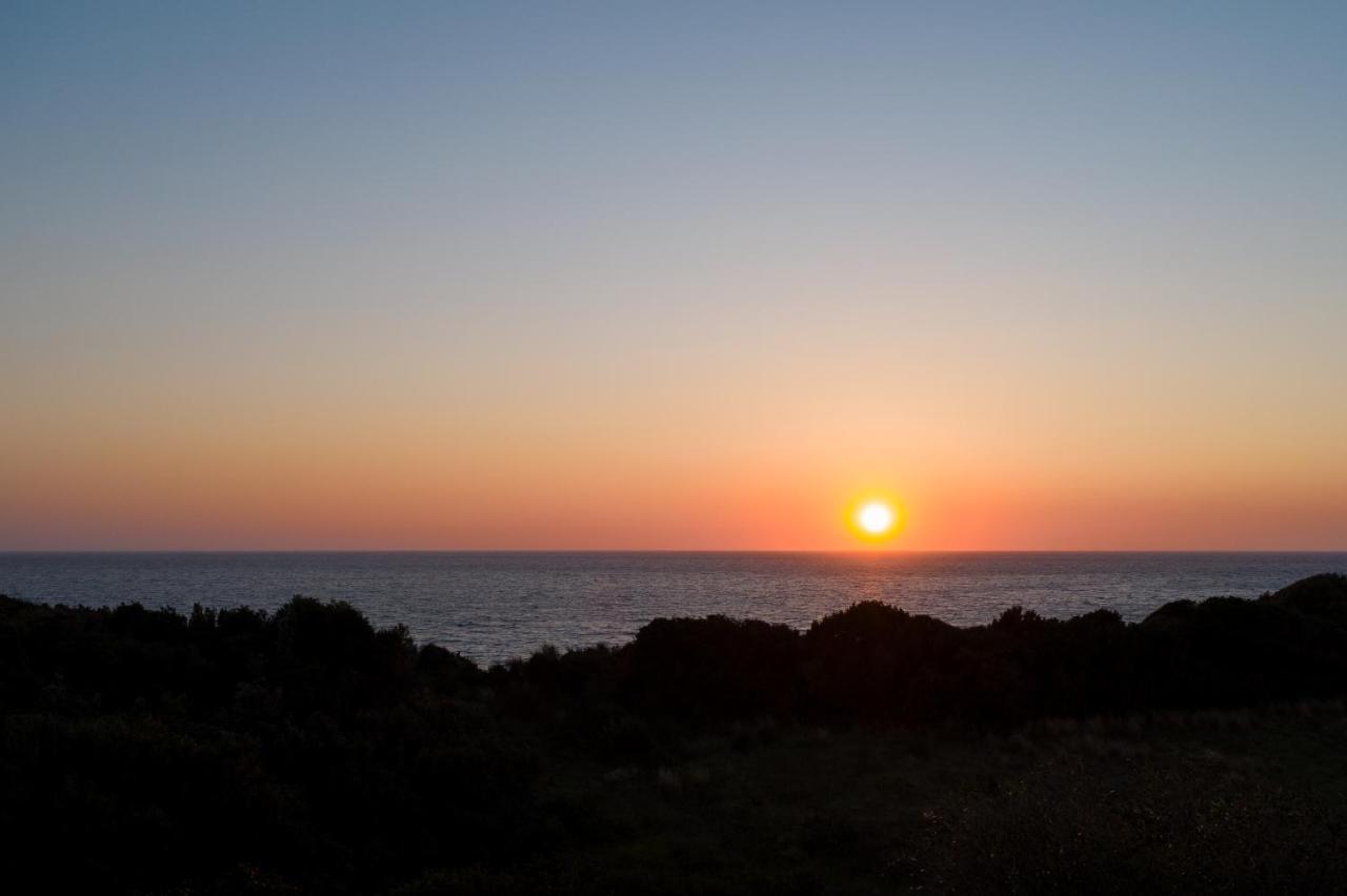 Vilă Alonaki Bay